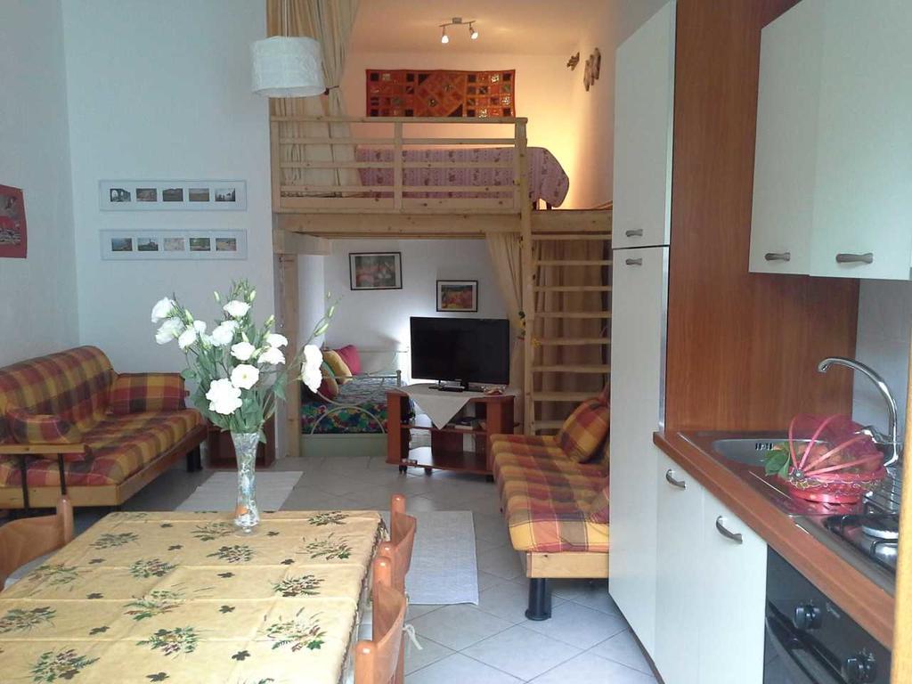 Lovely House Appartement Nebida Buitenkant foto